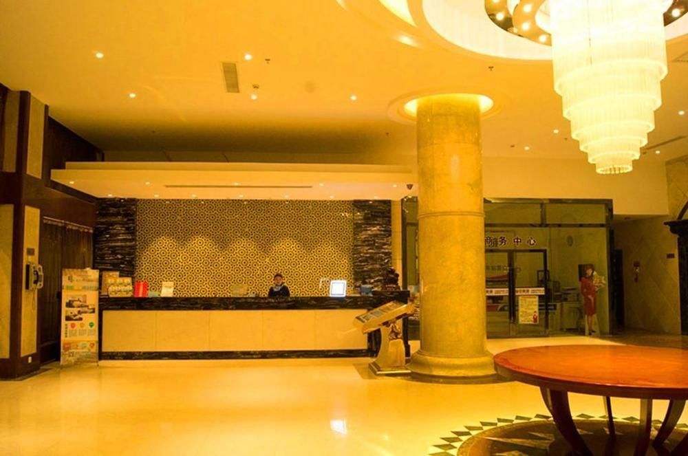 New Zhongxun Business Hotel Yueyang Eksteriør bilde