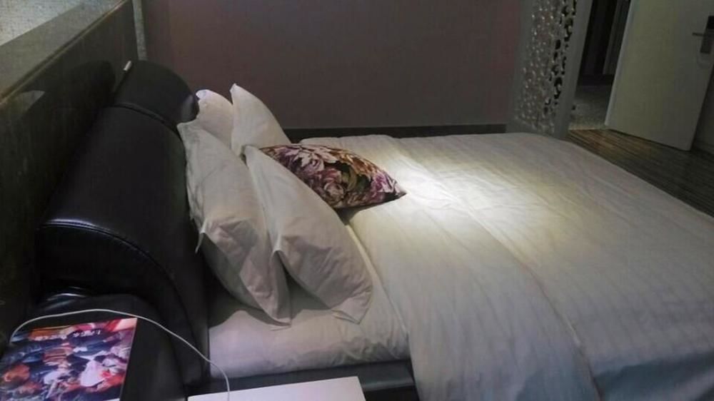 New Zhongxun Business Hotel Yueyang Eksteriør bilde