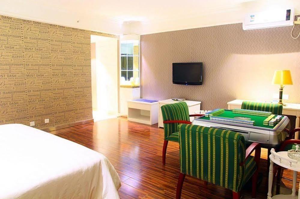 New Zhongxun Business Hotel Yueyang Eksteriør bilde