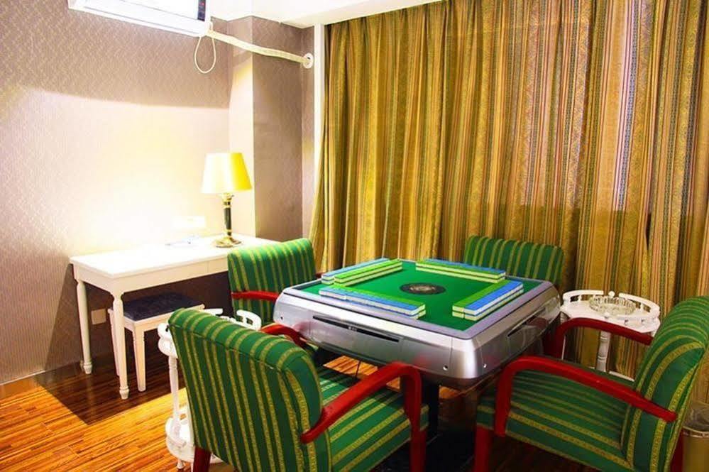 New Zhongxun Business Hotel Yueyang Eksteriør bilde